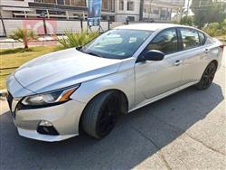 نيسان ألتيما